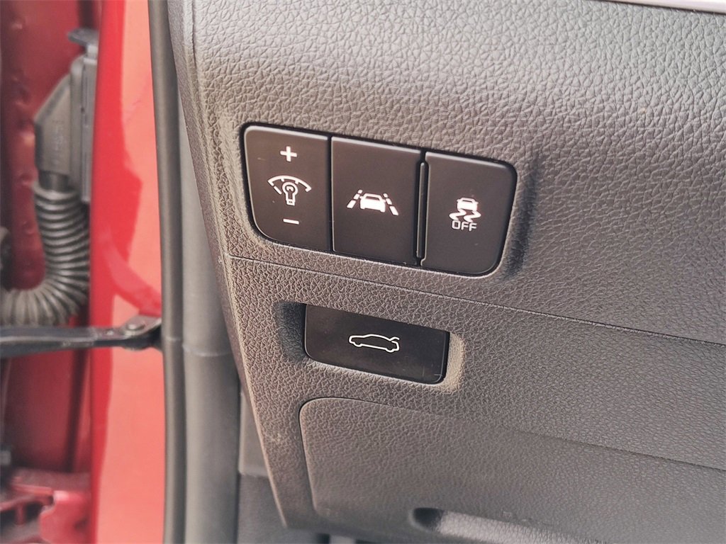 Used 2022 Kia K5 GT-Line image 23