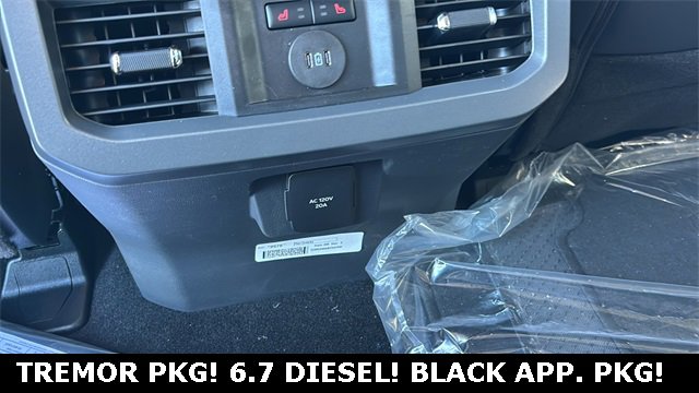 New 2026 Ford F350 Lariat w/ Tremor Off-Road Package image 29