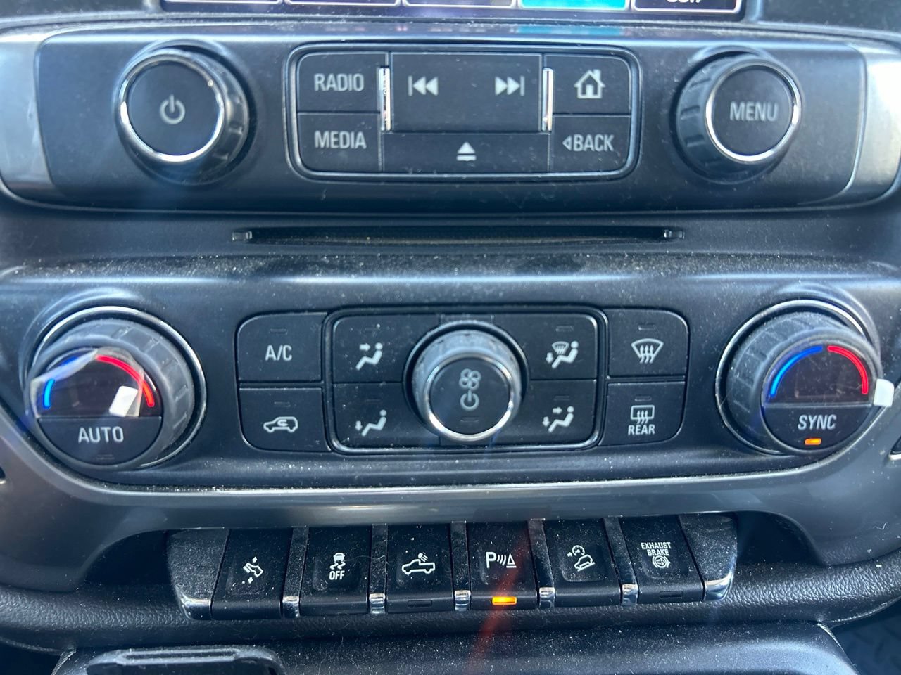 Used 2019 Chevrolet Silverado 2500 LTZ w/ Duramax Plus Package AWD/4WD image 25