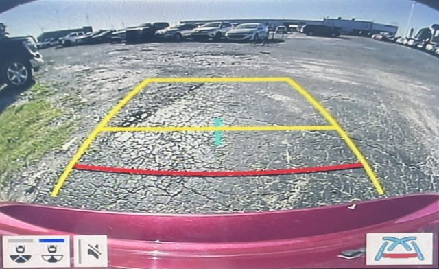 Used 2019 Toyota Camry XLE image 15