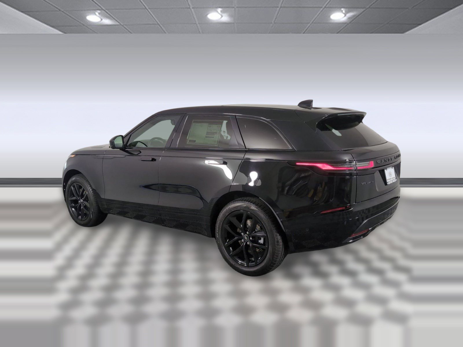 Certified 2026 Land Rover Range Rover Velar Dynamic SE image 3