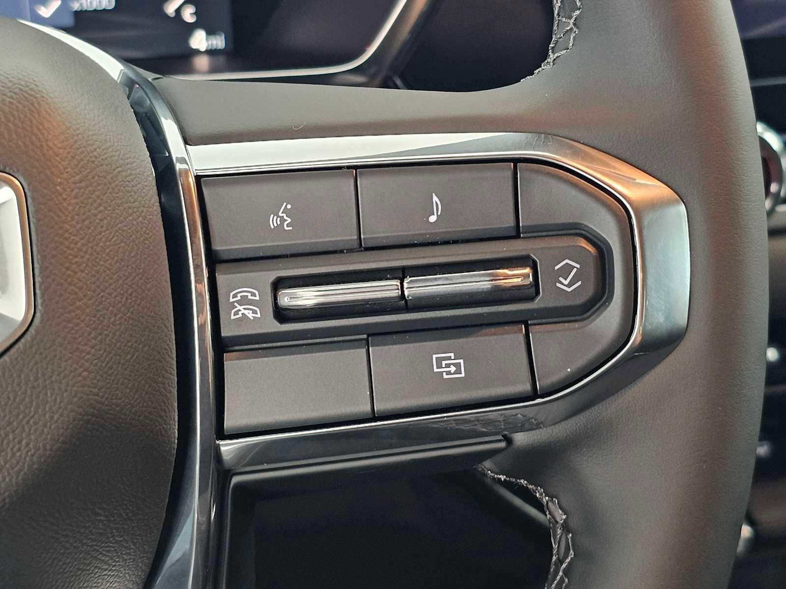 New 2026 GMC Canyon Elevation w/ Convenience Package RWD image 24