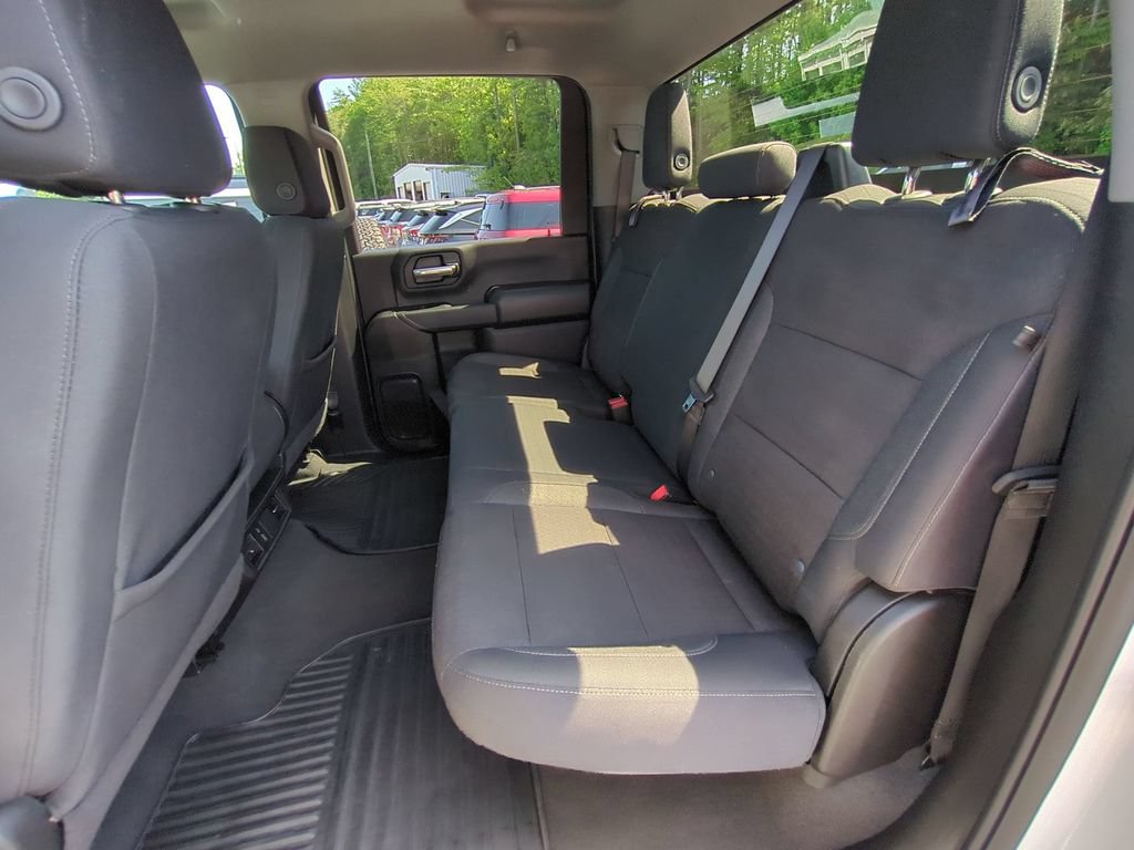 Used 2025 Chevrolet Silverado 2500 Custom w/ Custom Value Package AWD/4WD image 17