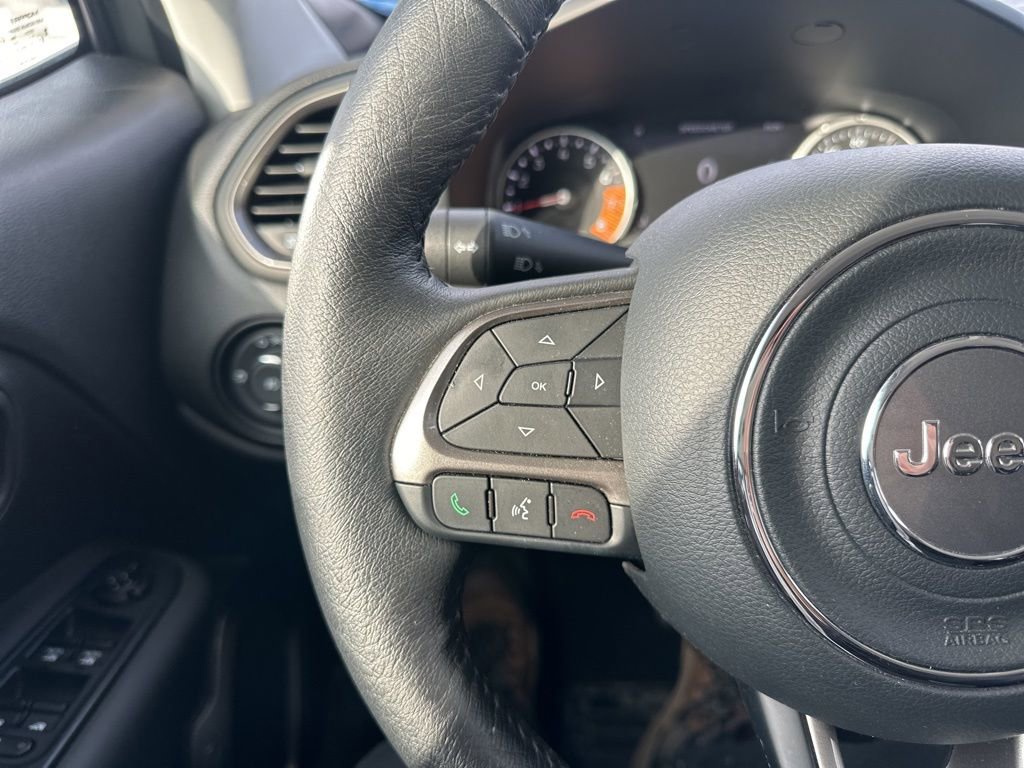 Used 2022 Jeep Renegade Latitude w/ Convenience Group image 17