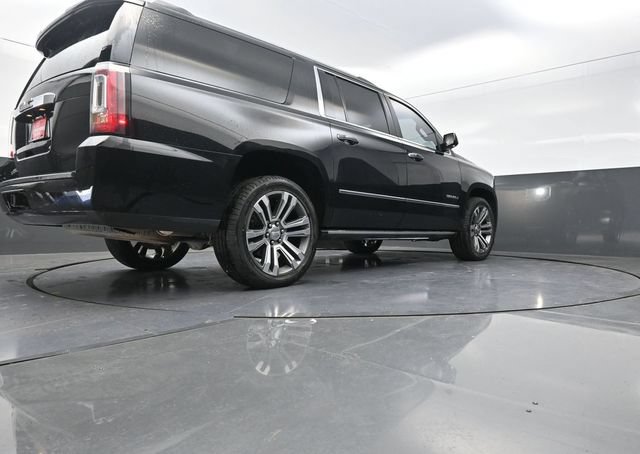 Used 2019 GMC Yukon XL Denali w/ Denali Ultimate Package AWD/4WD image 38
