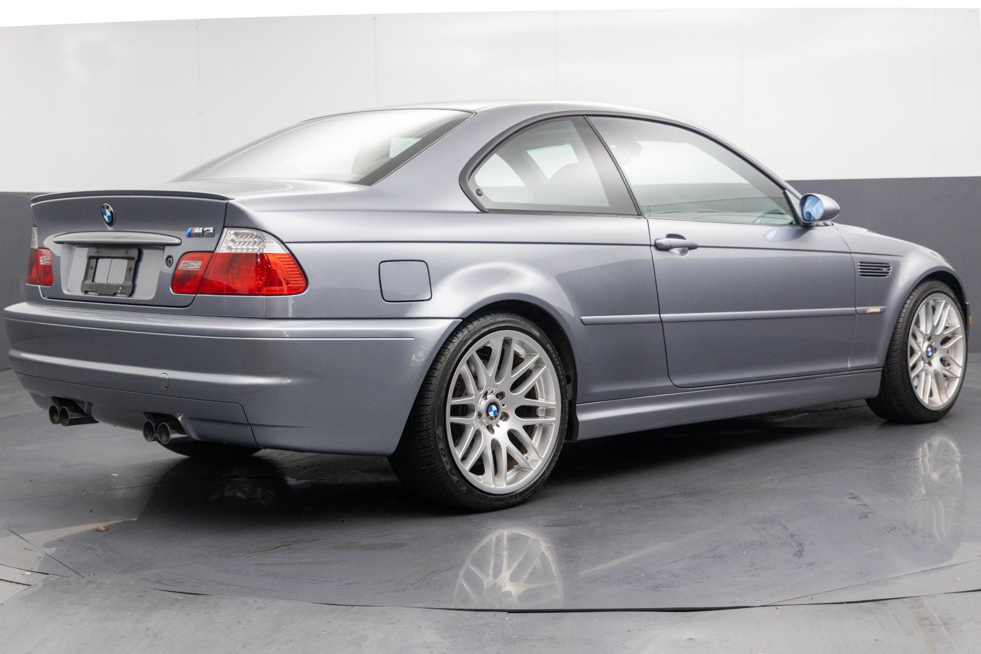 Used 2003 BMW M3 Coupe RWD image 3