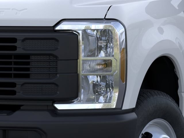 New 2026 Ford F350 XL AWD/4WD image 19