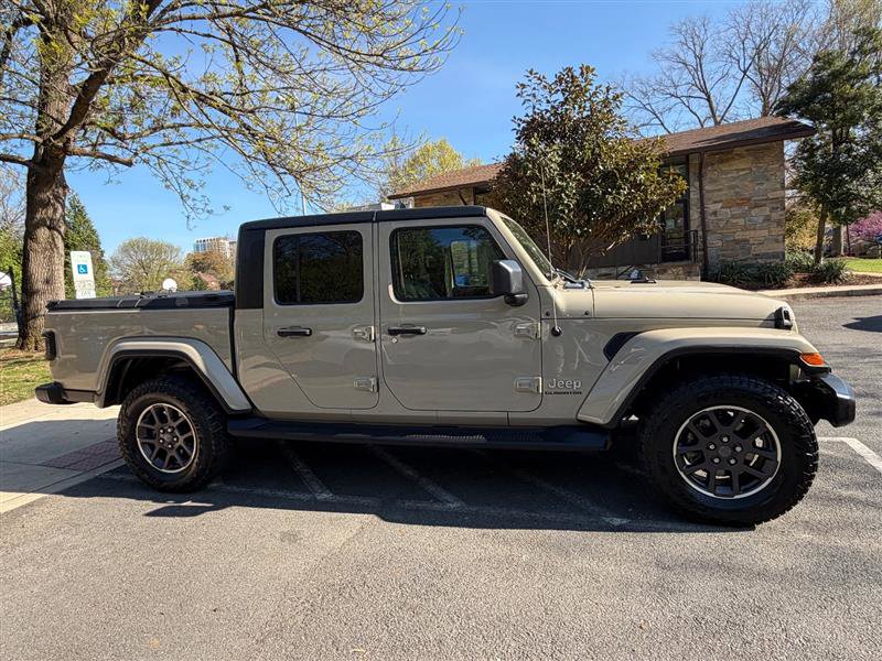 Used 2022 Jeep Gladiator Overland w/ Popular Equipment Package AWD/4WD image 7