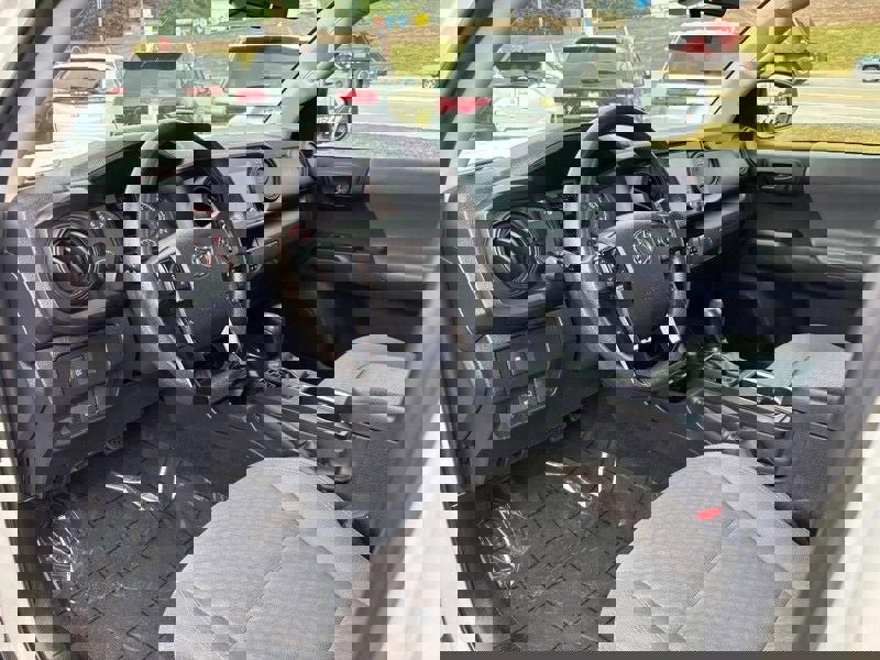 Used 2021 Toyota Tacoma SR image 11