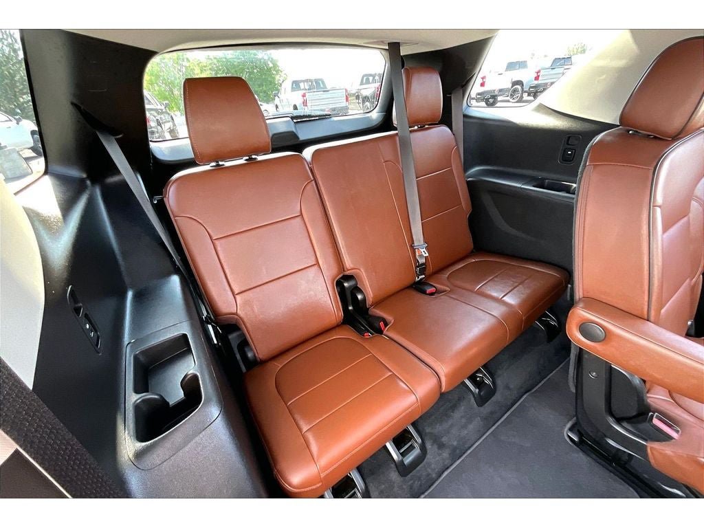 Used 2021 Chevrolet Traverse High Country AWD/4WD image 30