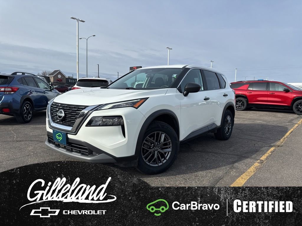 Used 2023 Nissan Rogue S image 1