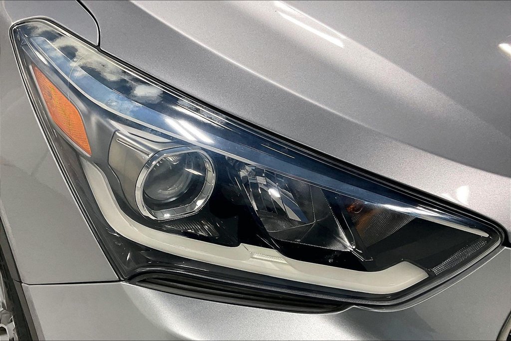 Used 2019 Hyundai Santa Fe XL SE FWD image 35