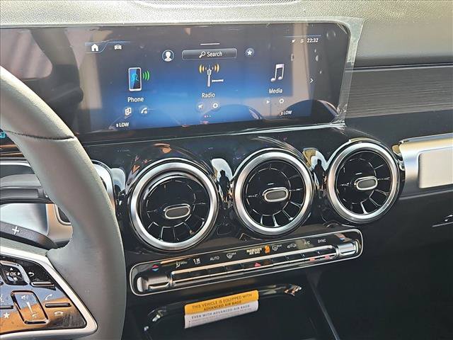 New 2026 Mercedes-Benz GLB 250 image 12