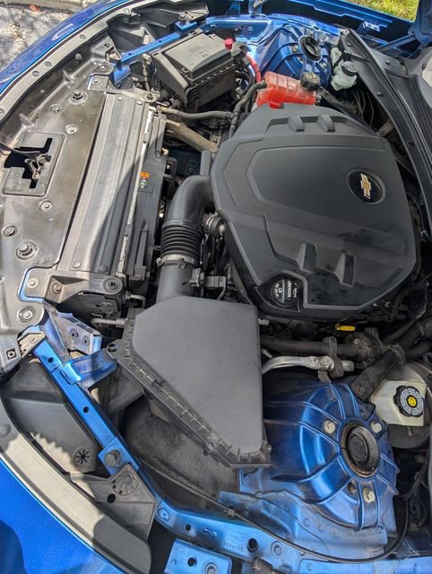 Used 2018 Chevrolet Camaro LT RWD image 17