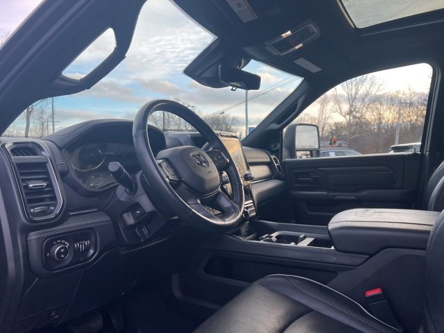 Used 2023 RAM 3500 Limited image 2