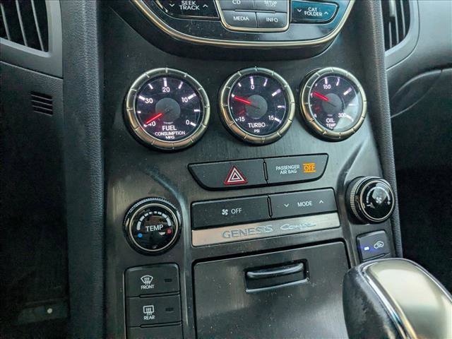 Used 2014 Hyundai Genesis 2.0T image 10