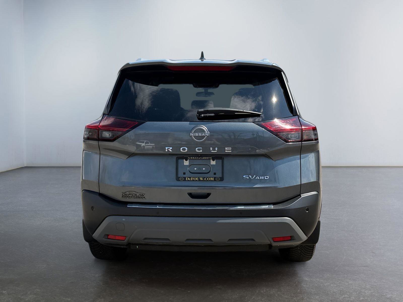 Used 2023 Nissan Rogue SV w/ SV Premium Package AWD/4WD image 4