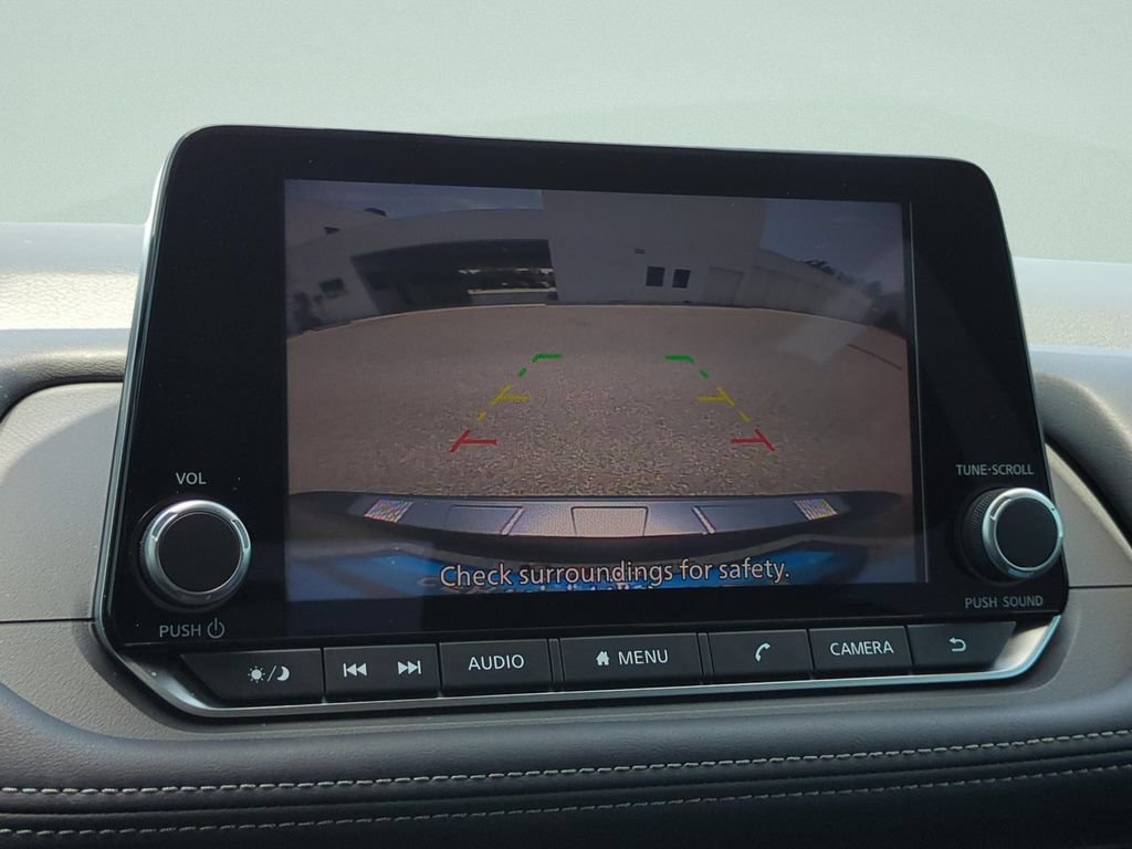 Certified 2026 Nissan Rogue SV FWD image 35