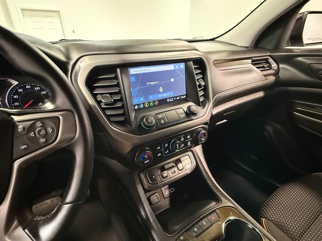 Used 2023 GMC Acadia AT4 image 81