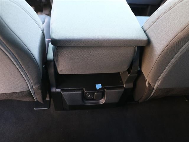 New 2026 Ford F250 XL w/ STX Appearance Package AWD/4WD image 18