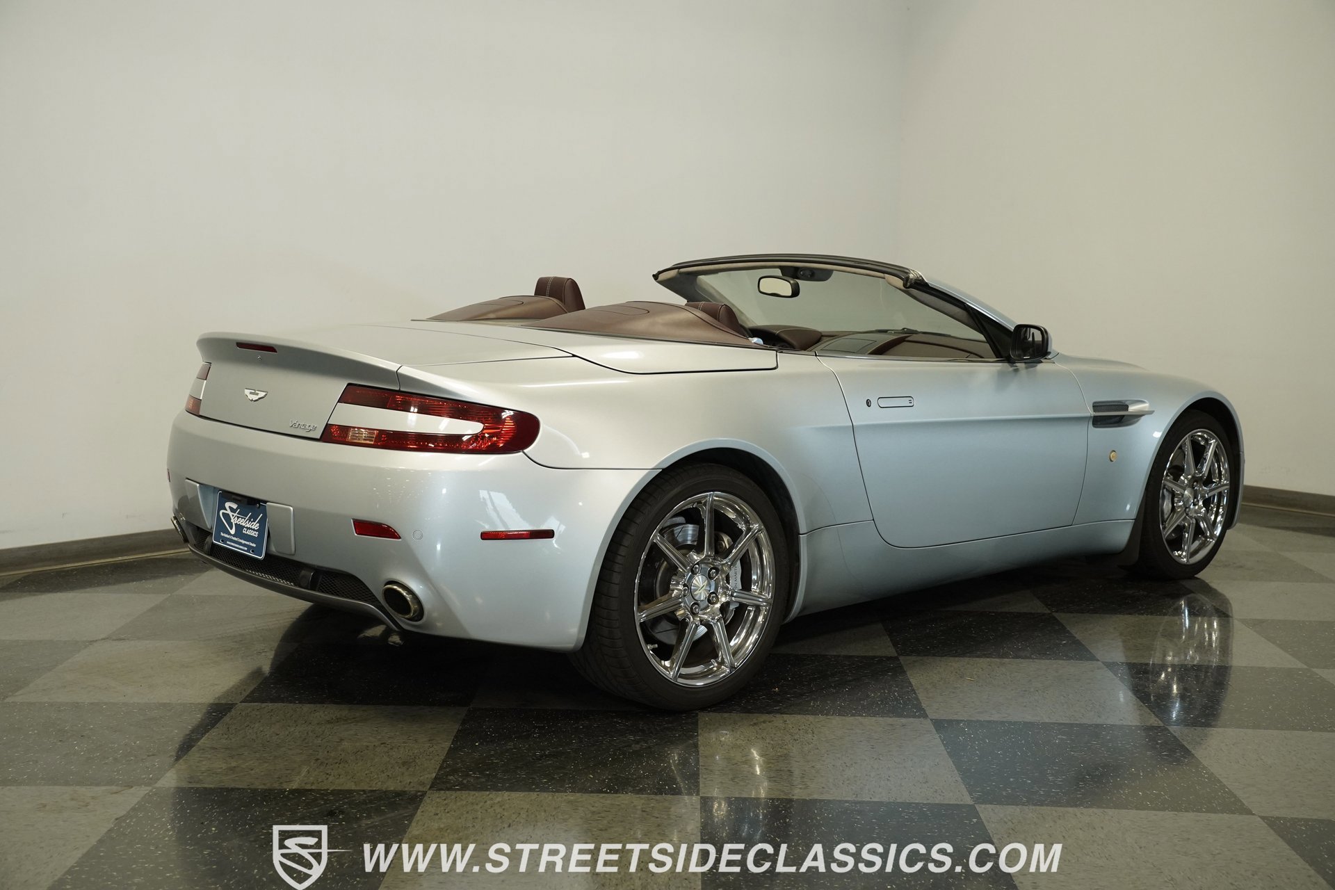 Used 2008 Aston Martin V8 Vantage Roadster image 17