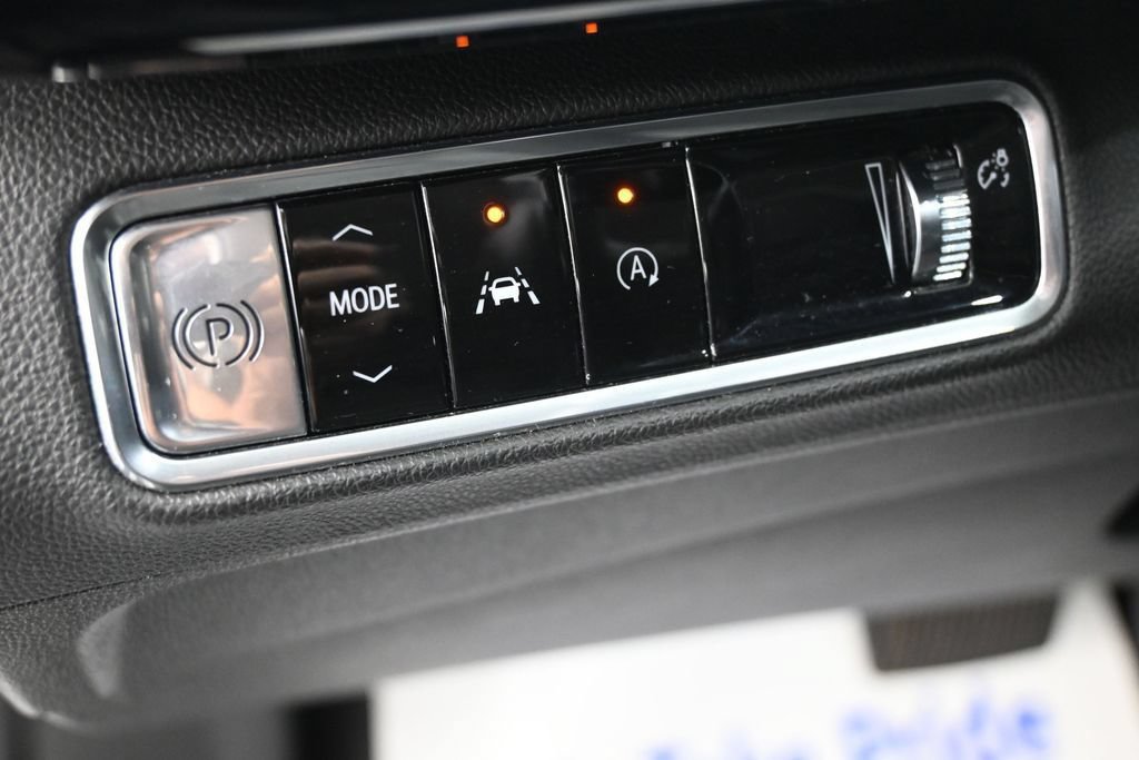 Used 2024 Buick Envision Preferred AWD/4WD image 25
