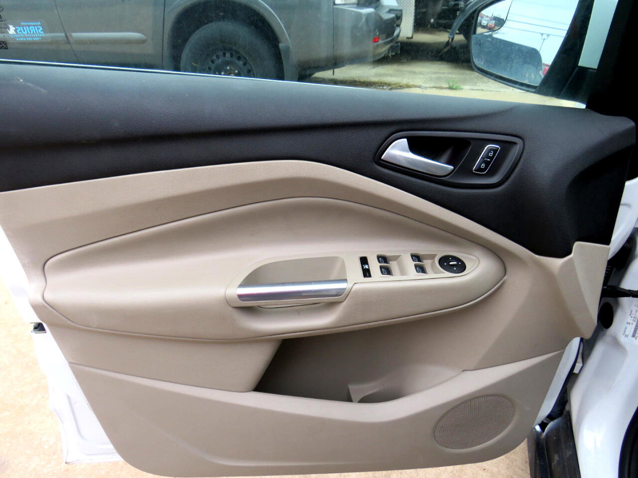 Used 2014 Ford C-MAX Energi SEL image 5