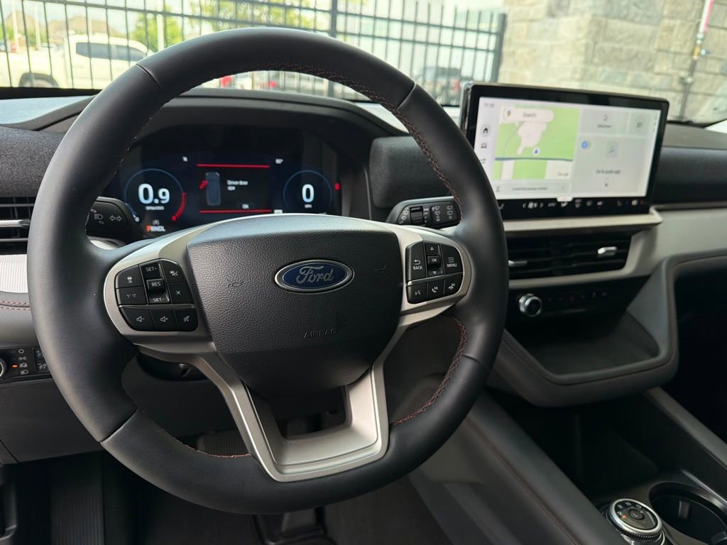 New 2026 Ford Explorer Active RWD image 48