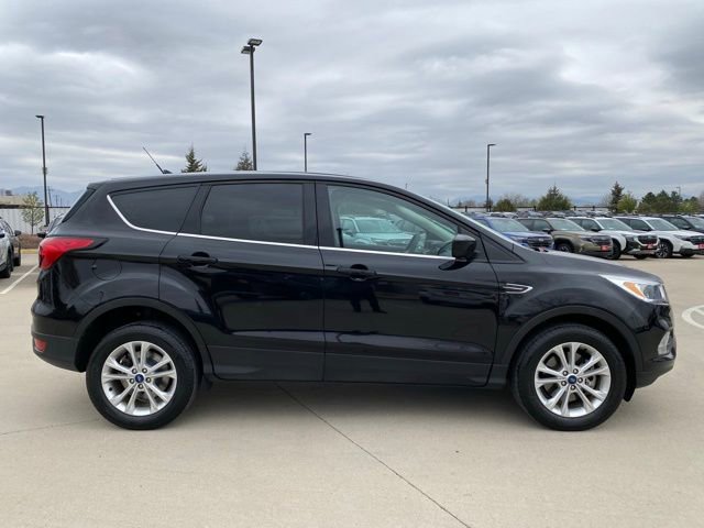 Used 2019 Ford Escape SE image 6