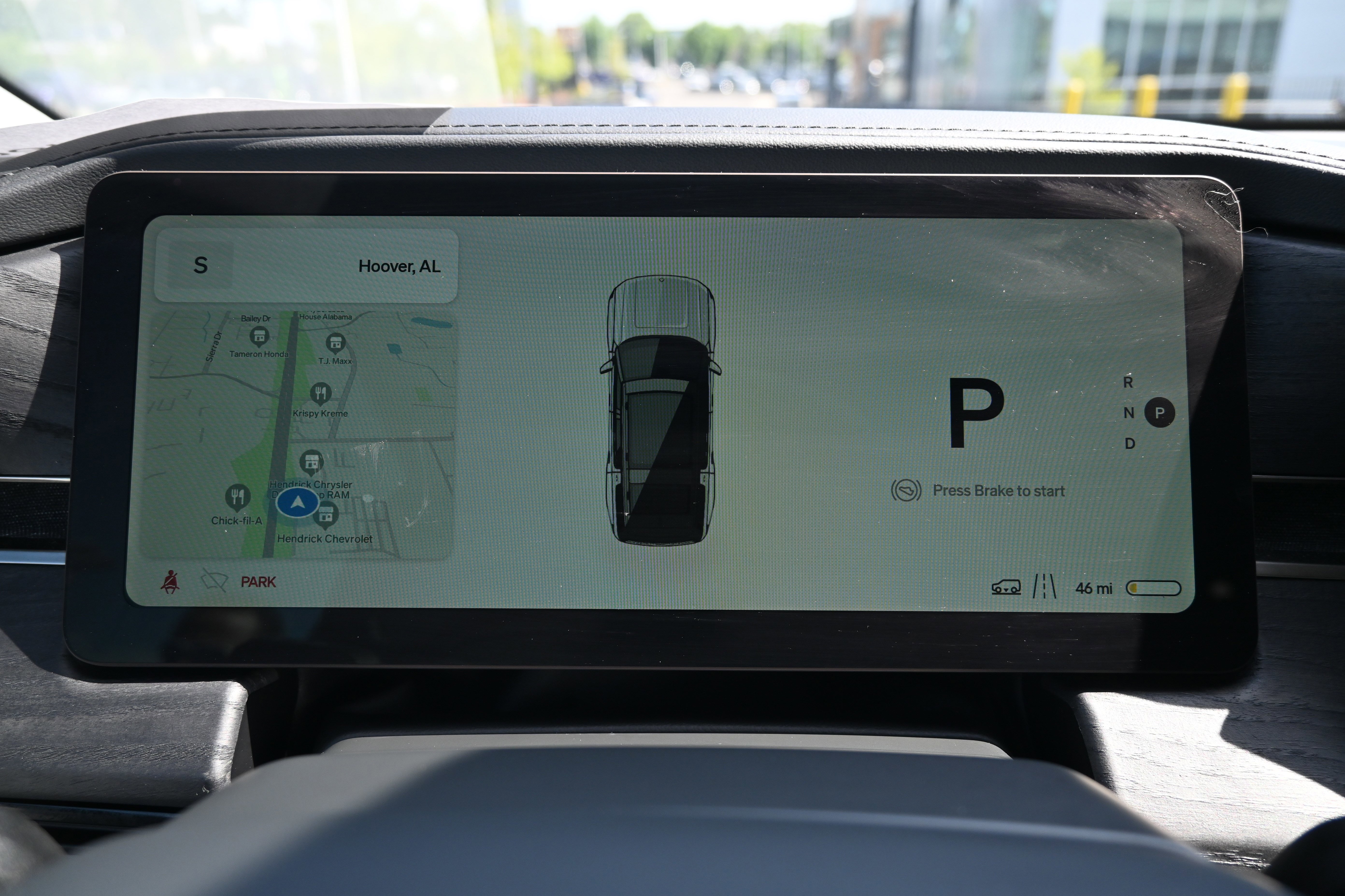 Used 2023 Rivian R1S Adventure AWD/4WD image 14