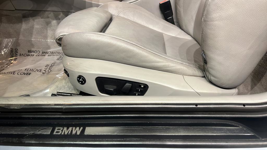 Used 2009 BMW 328i Coupe image 20