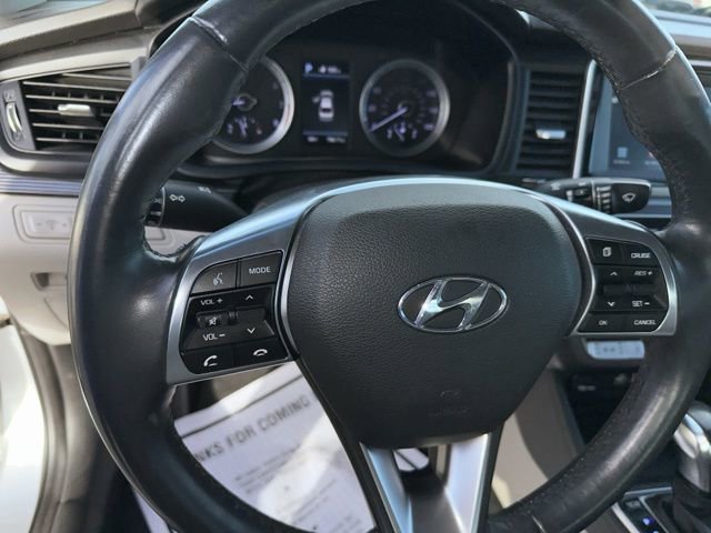 Used 2018 Hyundai Sonata Limited w/ Cargo Package image 16