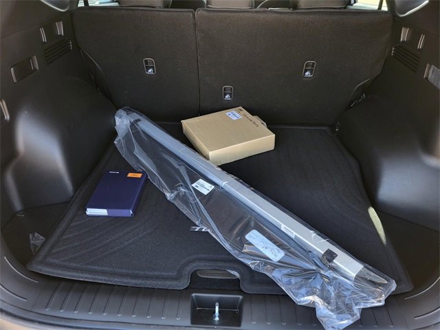 New 2025 Hyundai Tucson SE image 7