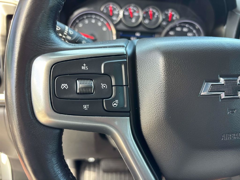 Used 2020 Chevrolet Silverado 1500 LT Trail Boss AWD/4WD image 23