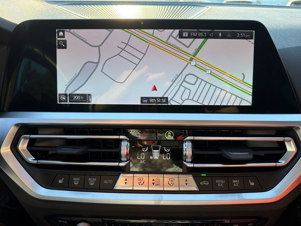 Used 2023 BMW M4 Competition w/ Executive Package image 25