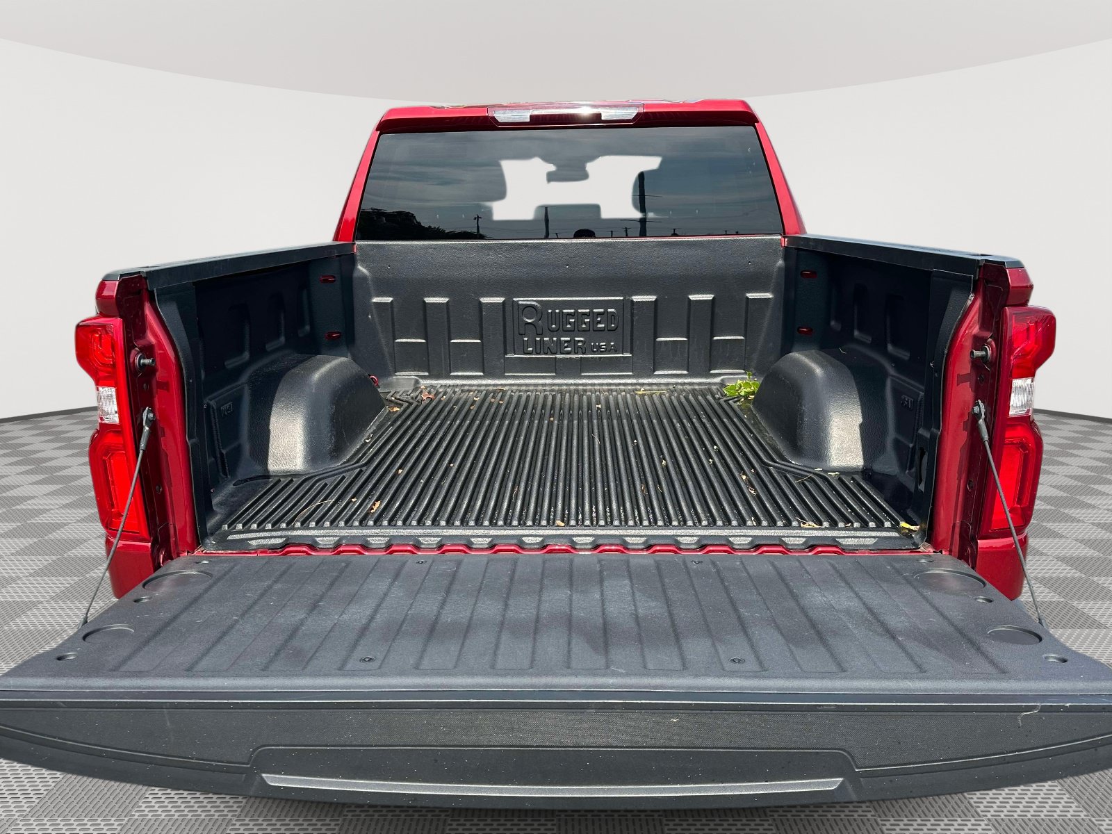 Used 2023 Chevrolet Silverado 1500 LTZ AWD/4WD image 32