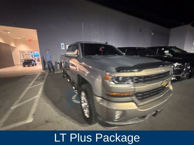 Used 2017 Chevrolet Silverado 1500 LT w/ All Star Edition AWD/4WD image 10