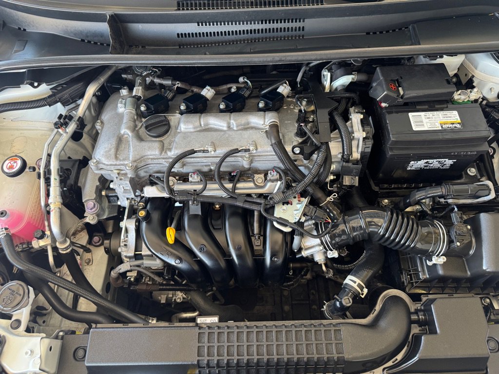 Used 2021 Toyota Corolla LE w/ Carpet Mat Package (TMS) image 21