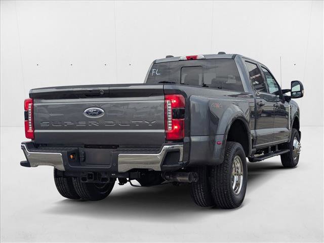 New 2026 Ford F350 XLT image 2