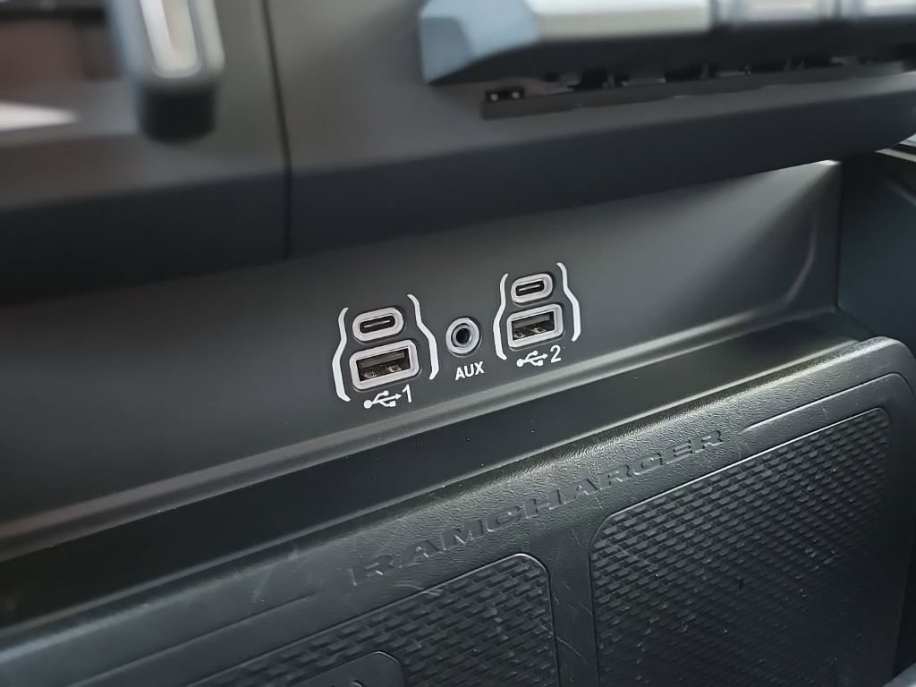 Used 2025 RAM 1500 Laramie w/ Sport Appearance Package AWD/4WD image 71