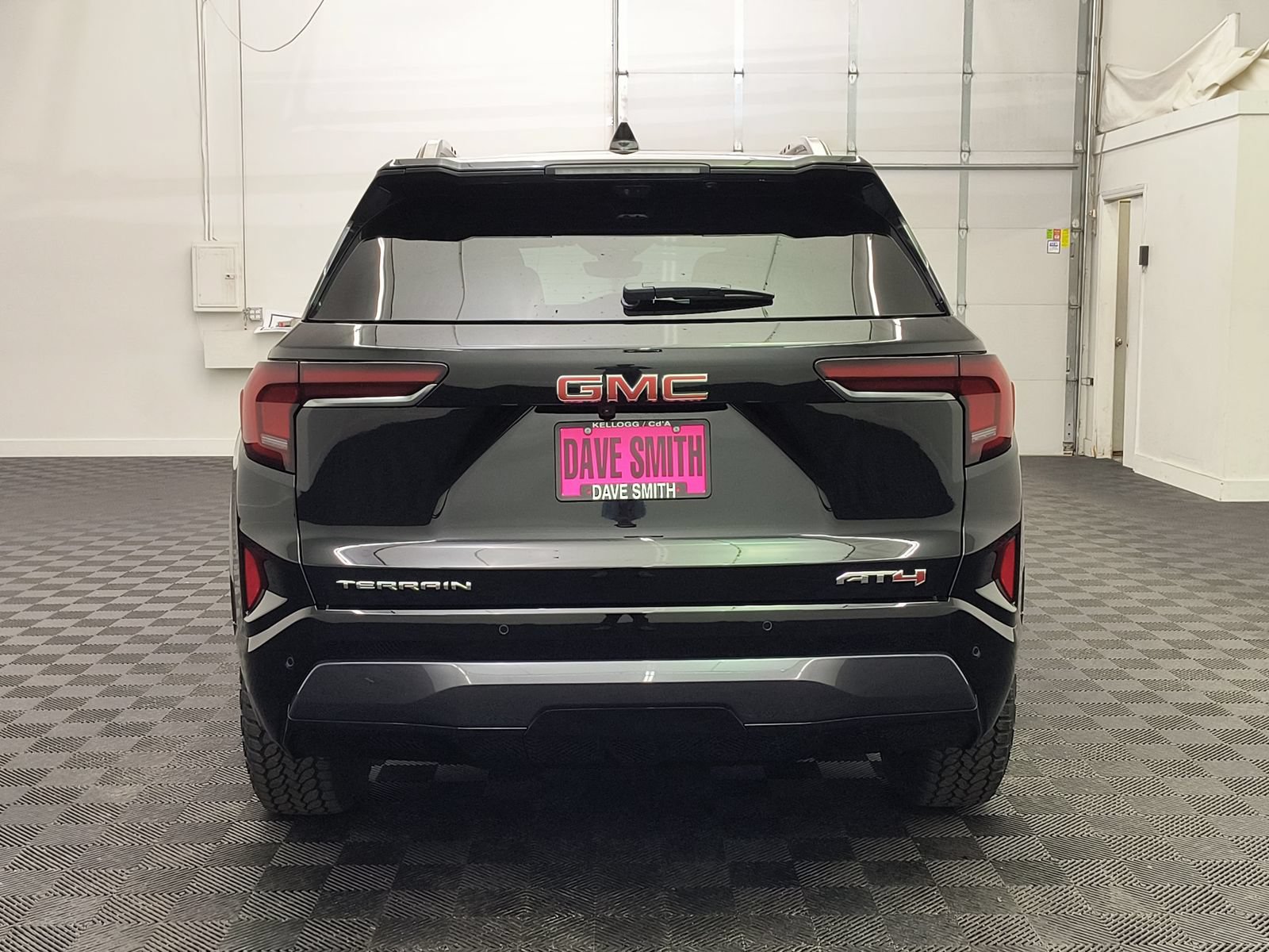New 2026 GMC Terrain AT4 w/ Technology Package II AWD/4WD image 9
