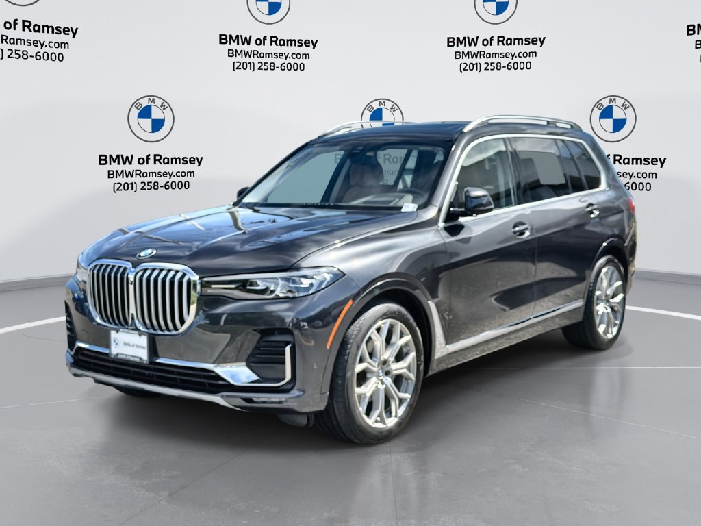 Used 2022 BMW X7 xDrive40i w/ Premium Package AWD/4WD image 1