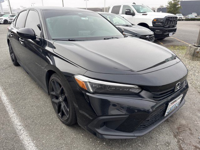 Used 2022 Honda Civic Sport image 2