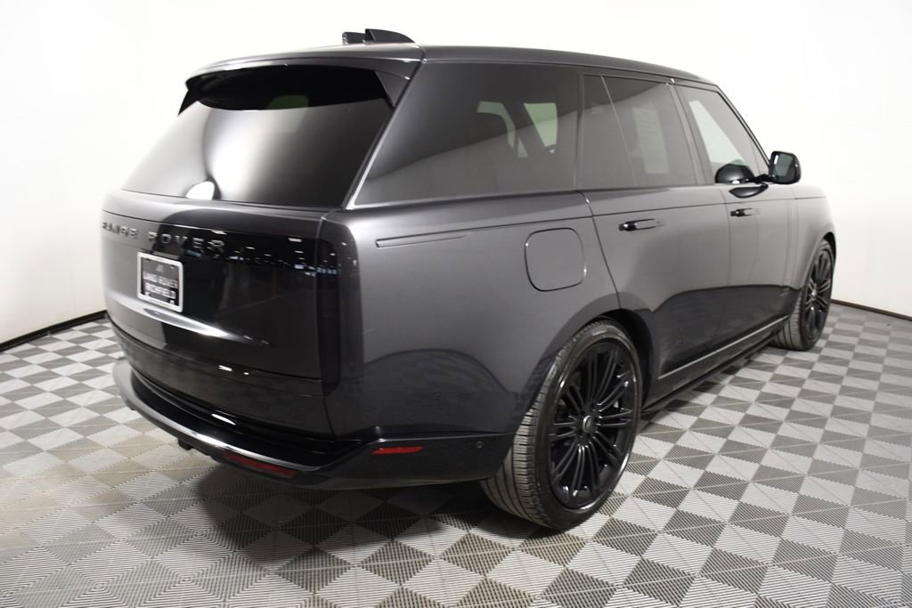 Used 2024 Land Rover Range Rover Autobiography image 6