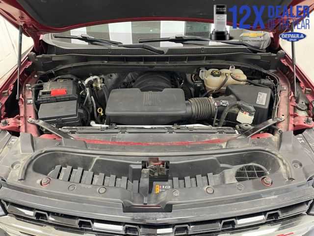 Certified 2021 Chevrolet Tahoe Z71 w/ Luxury Package AWD/4WD image 14