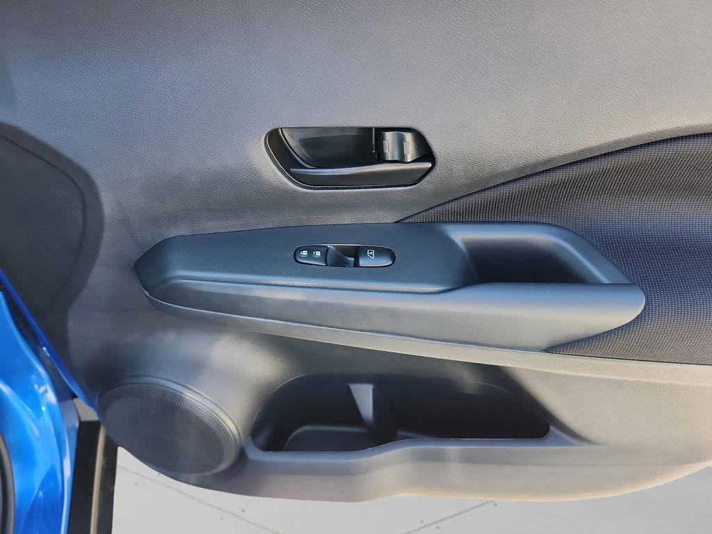 Used 2024 Nissan Kicks S image 25