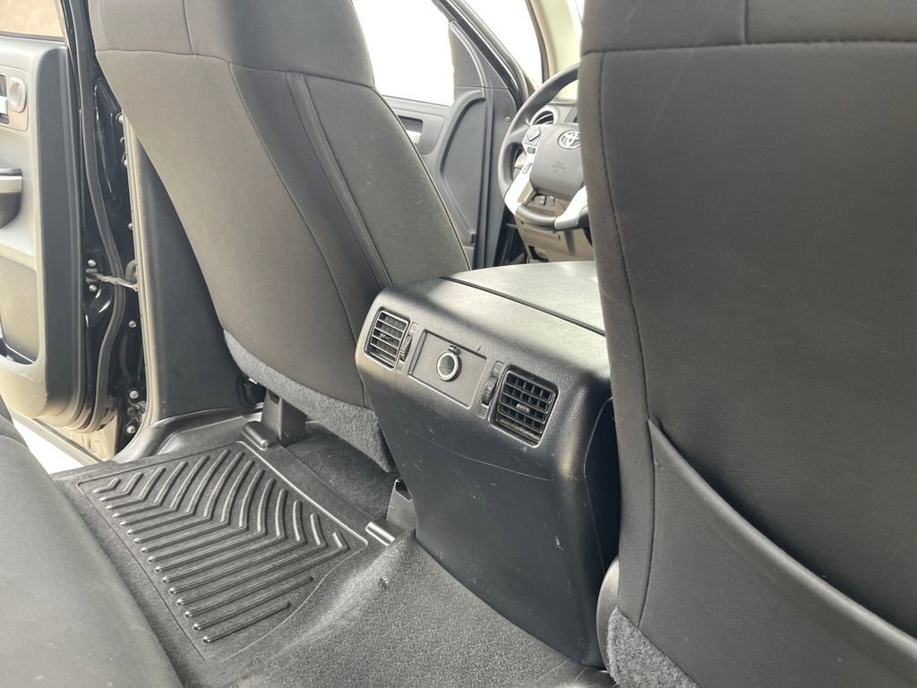 Used 2018 Toyota Tundra SR5 w/ SR5 Upgrade Package image 20