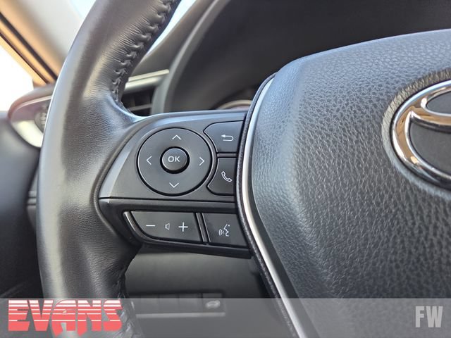 Used 2022 Toyota Venza LE AWD/4WD image 15