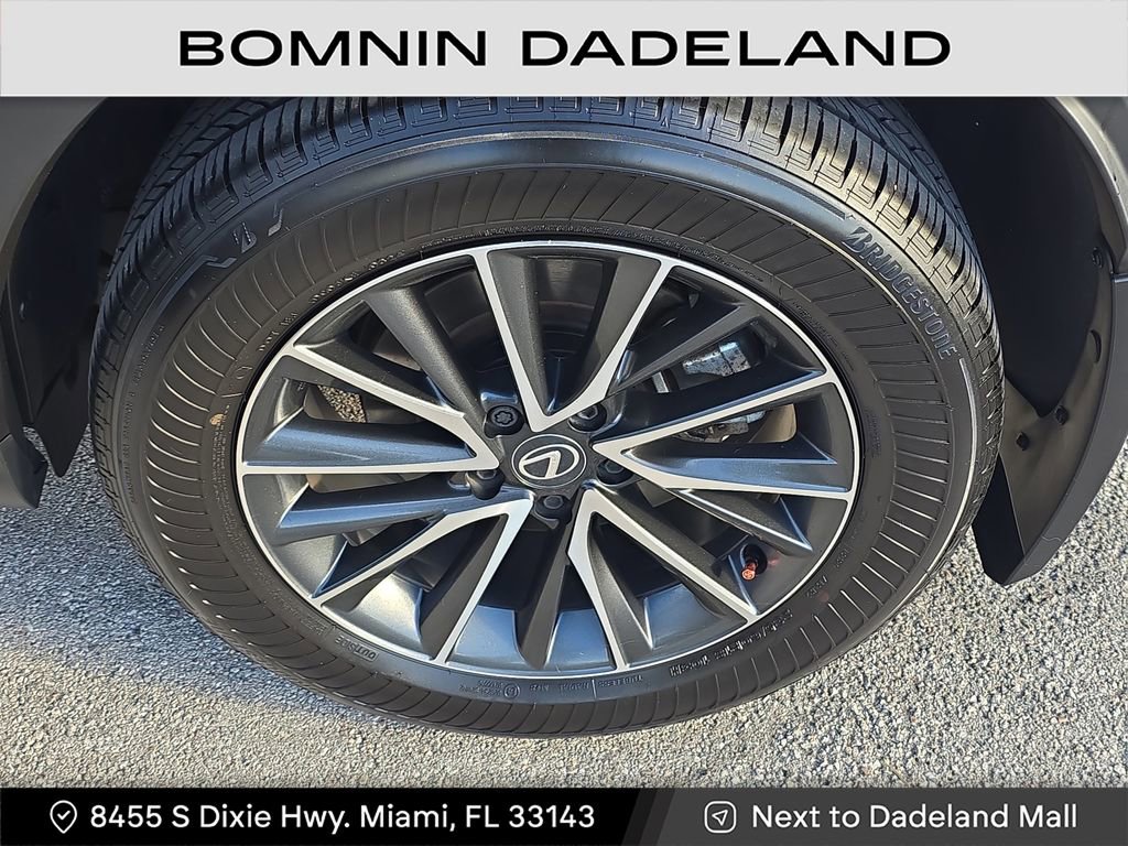 Used 2025 Lexus NX 250 250 Base image 5