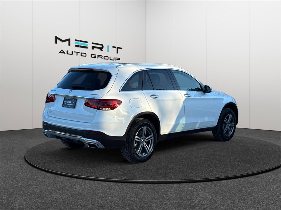 Used 2020 Mercedes-Benz GLC 300 4MATIC w/ Multimedia Package image 9